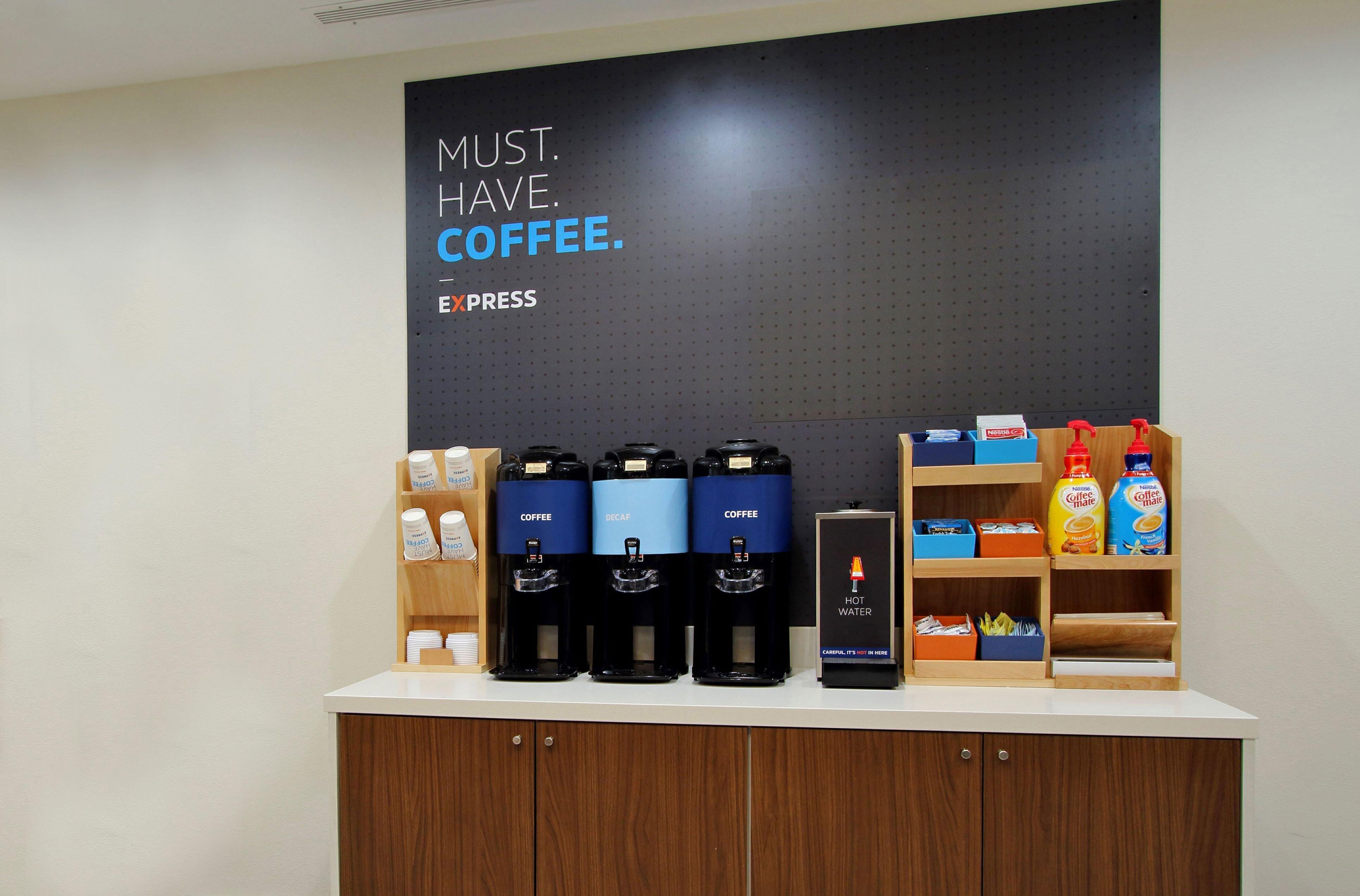 Holiday Inn Express & Suites Cleveland/Westlake By Ihg Экстерьер фото