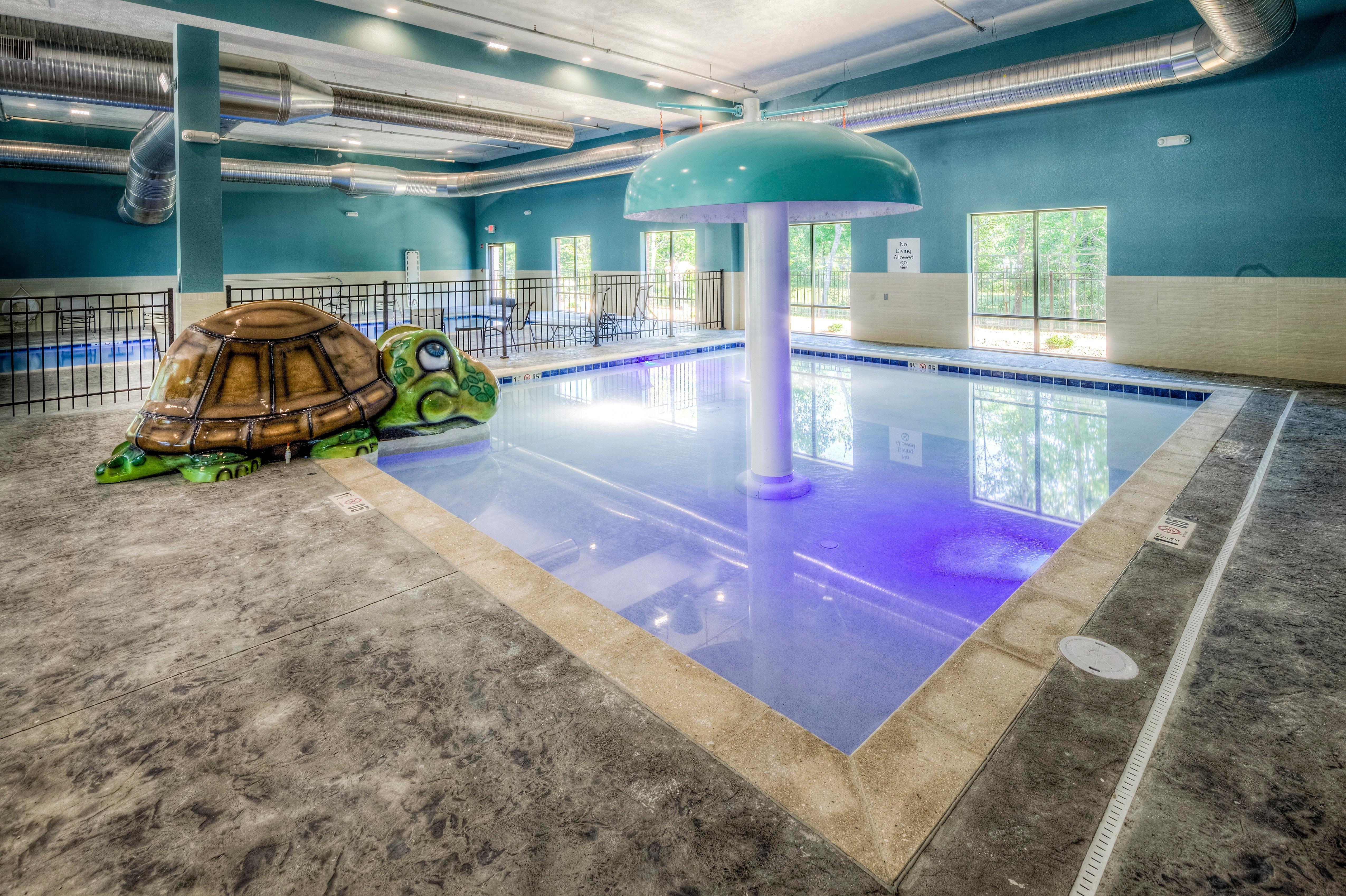 Holiday Inn Express & Suites Cleveland/Westlake By Ihg Экстерьер фото