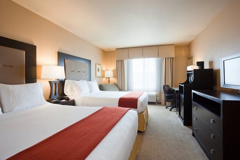 Holiday Inn Express & Suites Cleveland/Westlake By Ihg Экстерьер фото